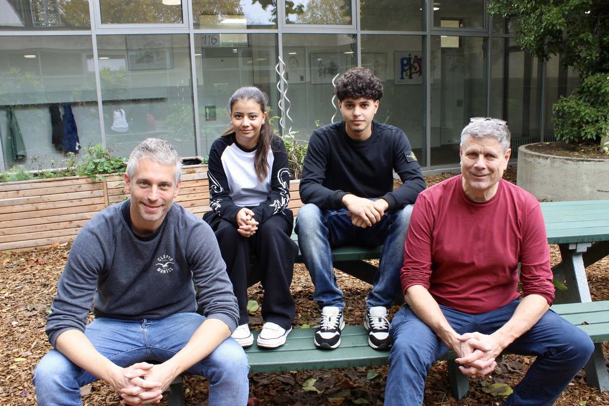 Das Schülersprecherteam und SV-Lehrer der GSS-Emsdetten in 2025